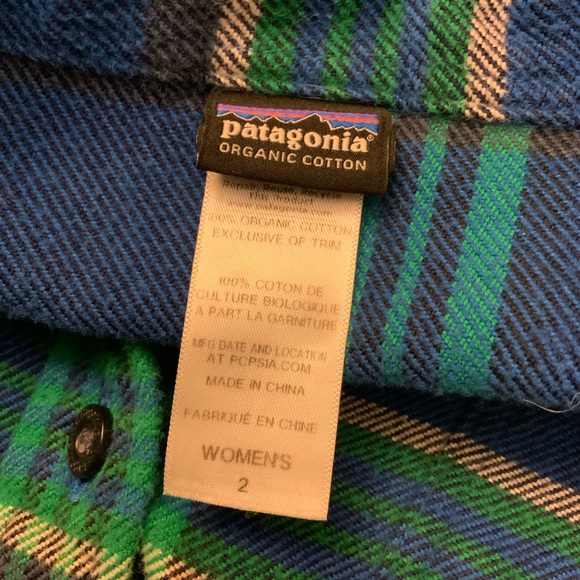 Patagonia organic cotton flannel button down. Size 2 - Picture 5 of 5